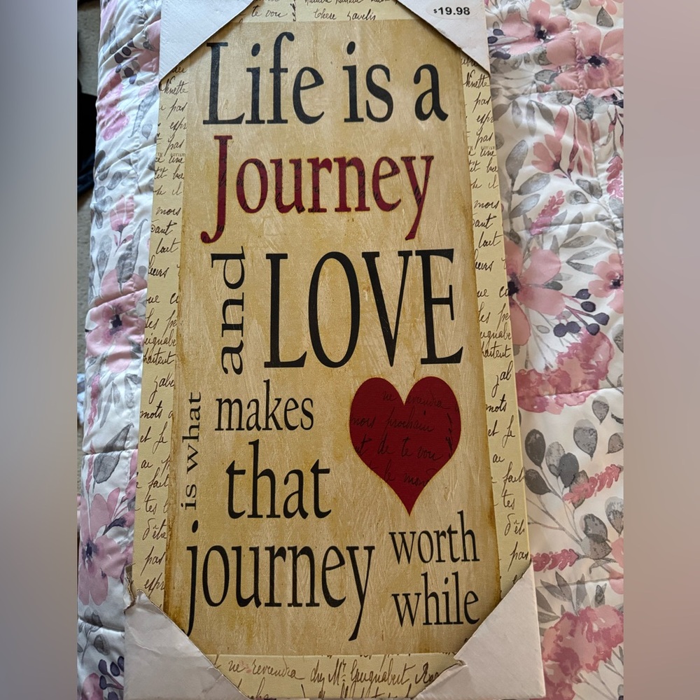 Inspirational Wall Art with Heart Design